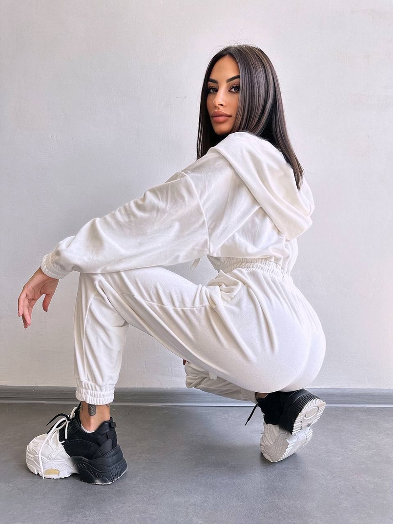 Велюровий комбінезон   Велюровий комбінезон   | PUSHKA SHOP