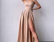 Сукня максі  зі шнурівкою на спинці Сукня максі  зі шнурівкою на спинці | PUSHKA SHOP