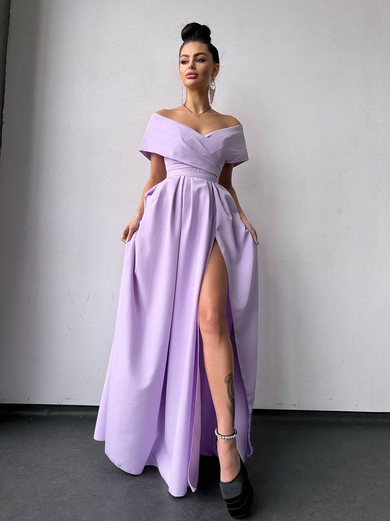 Сукня максі  з відкритими плечима та розрізом на спідниці | PUSHKA SHOP