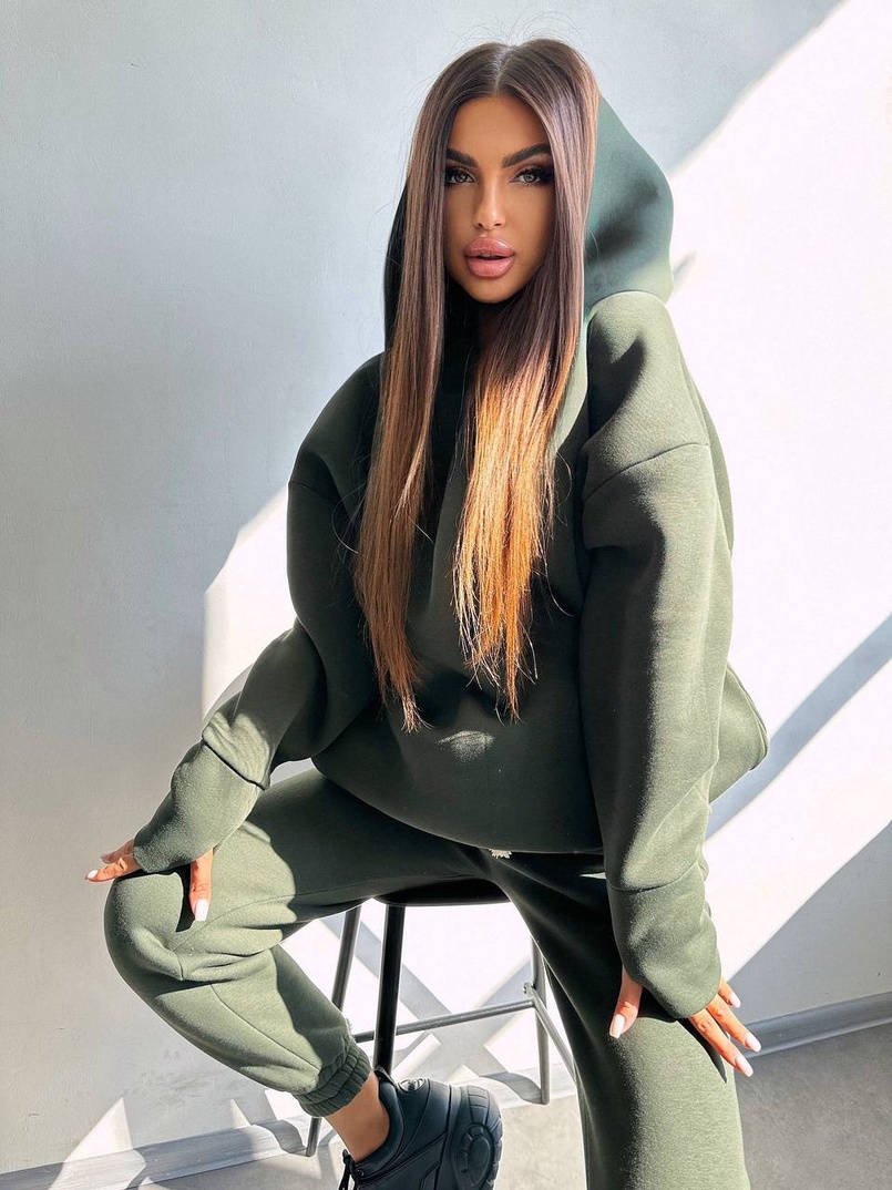 Теплий комплект: худі + спортивні штани Теплий комплект: худі + спортивні штани | PUSHKA SHOP