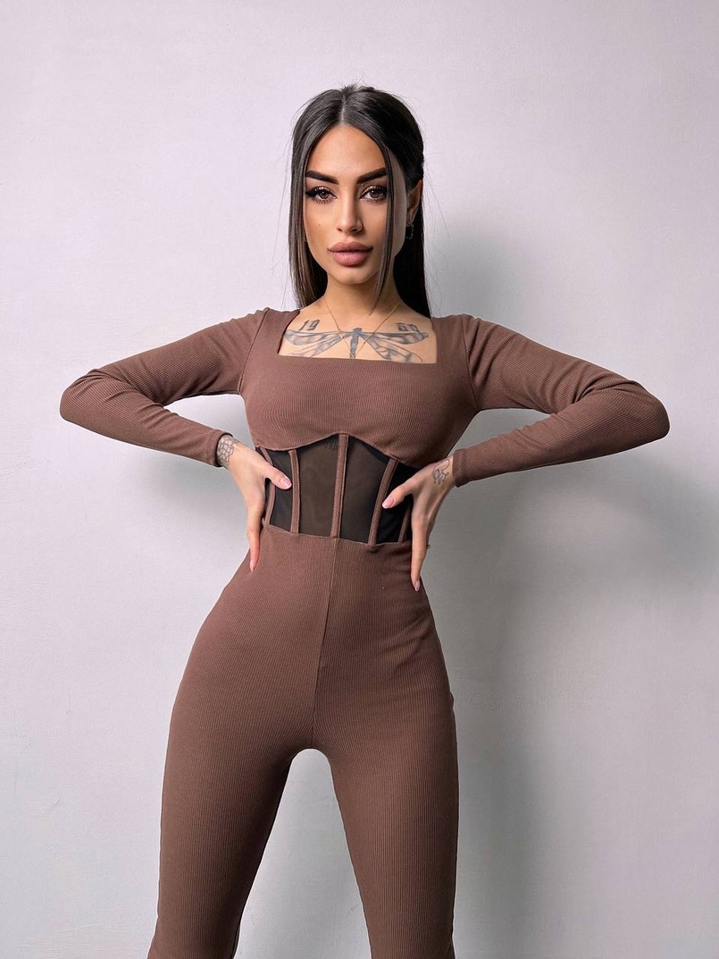 Облягаючий трикотажний комбінезон з елементами корсету  Облягаючий трикотажний комбінезон з елементами корсету  | PUSHKA SHOP