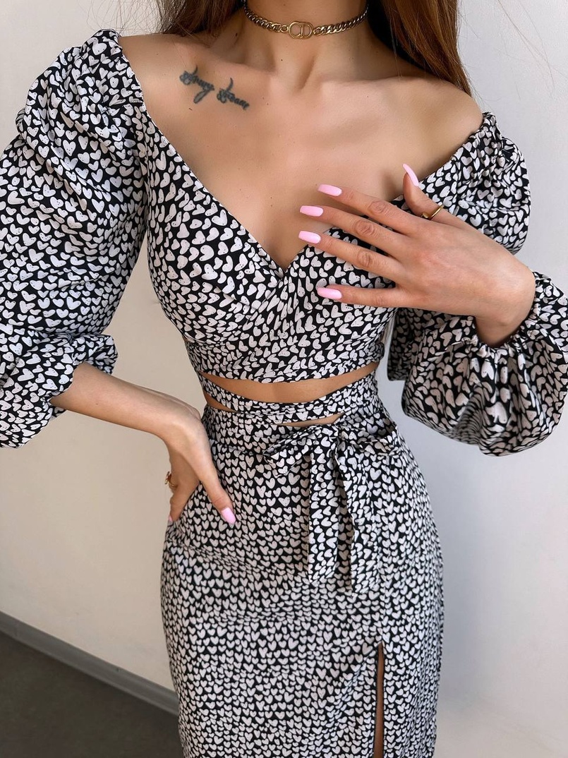 Комплект: топ із зав'язками на талії + спідниця міді з розрізом | PUSHKA SHOP