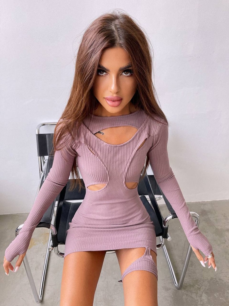 Облягаюча сукня міні цікавого крою Облягаюча сукня міні цікавого крою | PUSHKA SHOP