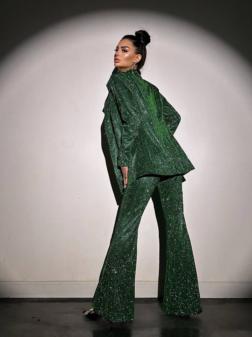 Костюм: піджак на підкладці, штани кльош+ топ з чашечками Костюм: піджак на підкладці, штани кльош+ топ з чашечками | PUSHKA SHOP