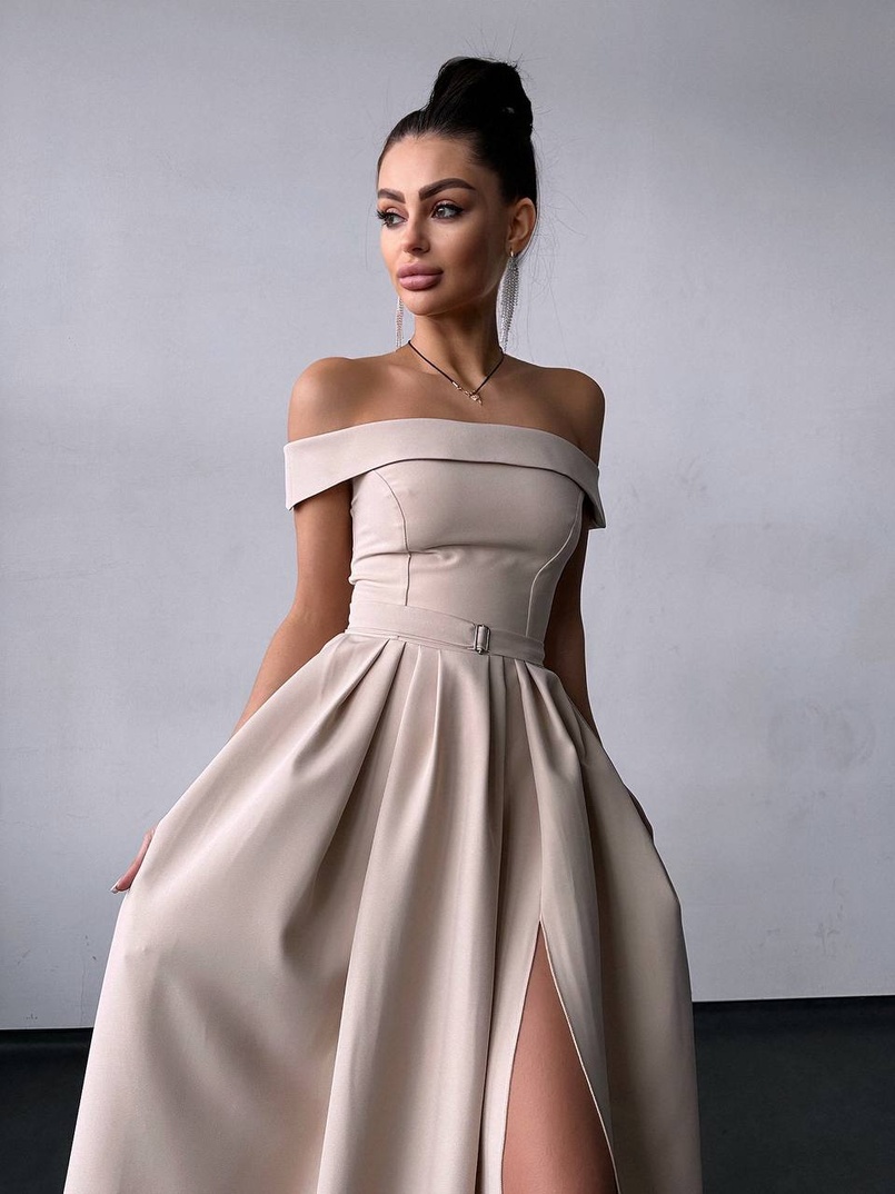 Сукня максі з відкритими плечима  Сукня максі з відкритими плечима  | PUSHKA SHOP