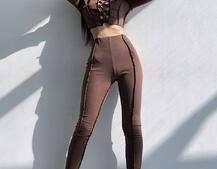 Комплект: топ зі шнурівкою на грудях + легінси Комплект: топ зі шнурівкою на грудях + легінси | PUSHKA SHOP