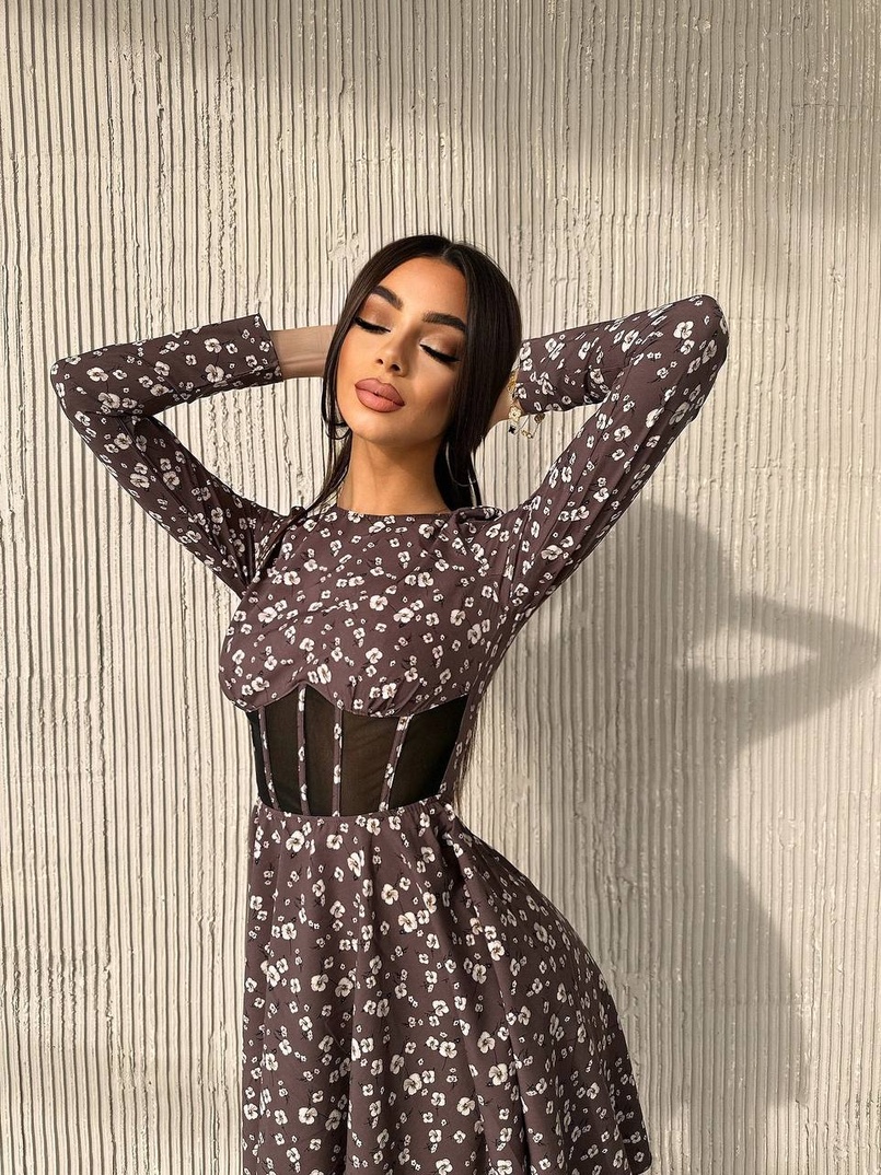 Приталена сукня з корсетною вставкою та спідницею-сонцем Приталена сукня з корсетною вставкою та спідницею-сонцем | PUSHKA SHOP