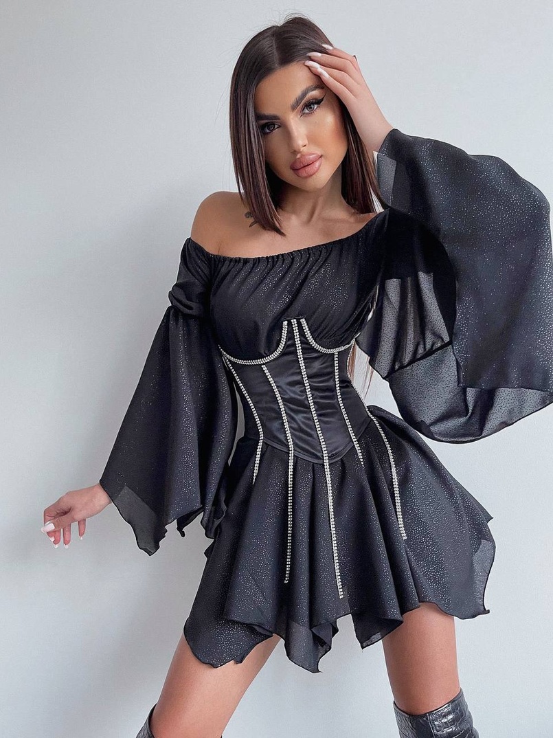 Шифонова сукня на підкладці з розкльошеними рукавами з асиметричною спідницею + корсет декорований стразами Ручна робота! Шифонова сукня на підкладці з розкльошеними рукавами з асиметричною спідницею + корсет декорований стразами Ручна робота! | PUSHKA SHOP