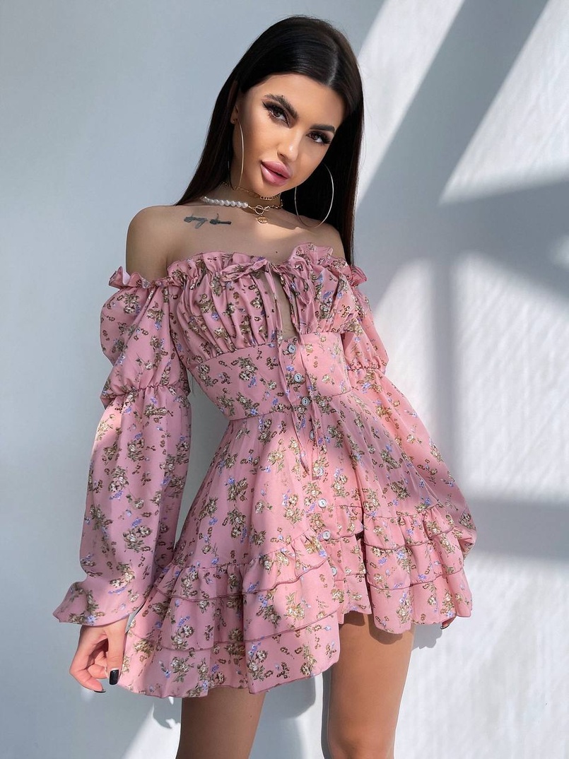 Сукня з квітковим принтом з воланами на ґудзиках  Сукня з квітковим принтом з воланами на ґудзиках  | PUSHKA SHOP