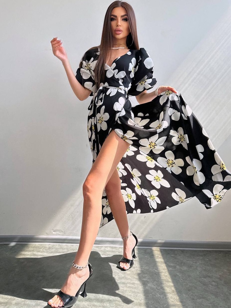 Сукня міді  із запахом та об'ємними рукавами Сукня міді  із запахом та об'ємними рукавами | PUSHKA SHOP