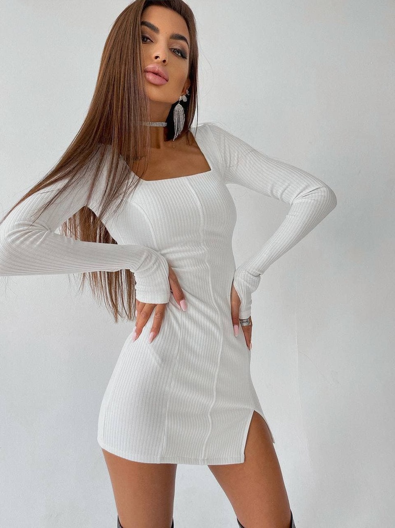 Платье-мини с квадратным вырезом  Платье-мини с квадратным вырезом  | PUSHKA SHOP