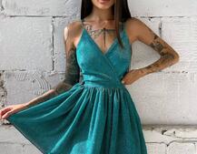 Блестящее платье с пышной юбкой и шнуровкой на спинке  | PUSHKA SHOP