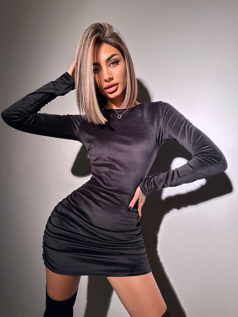 Оксамитова сукня міні з драпіруванням декорована перлинами   | PUSHKA SHOP