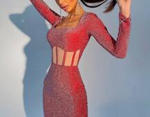 Приталенное блестящее платье с корсетной вставкой и  юбкой-карандашом  Приталенное блестящее платье с корсетной вставкой и  юбкой-карандашом  | PUSHKA SHOP