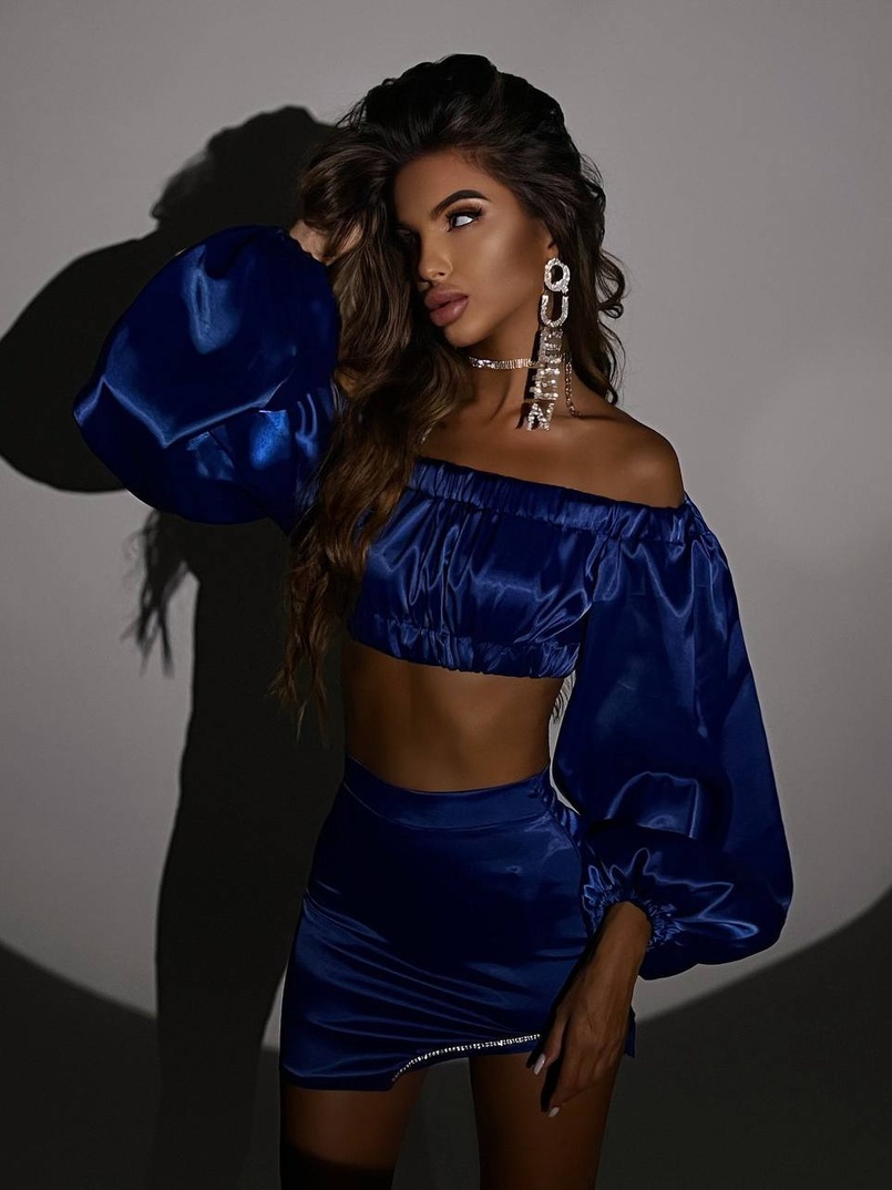 Атласний комплект, декорований стразами Ручна робота, прикраса пришита  | PUSHKA SHOP