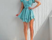 Платье со сборкой на груди и пышной юбкой  Платье со сборкой на груди и пышной юбкой  | PUSHKA SHOP