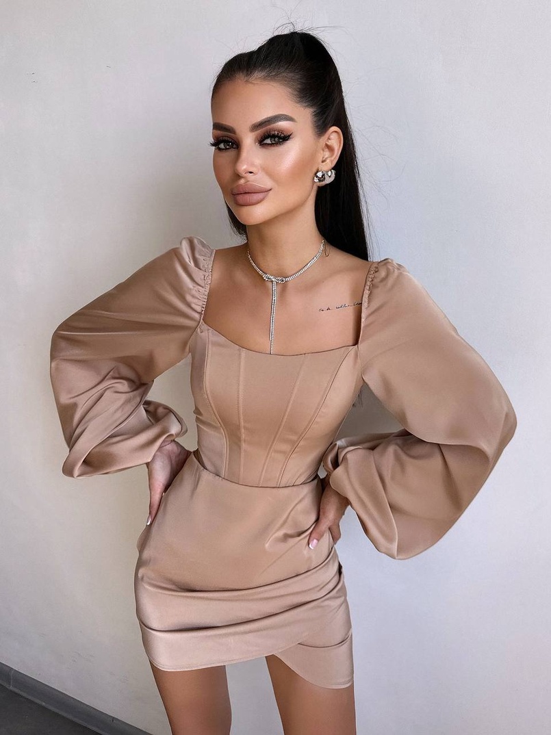 Атласний  комплект: корсет + спідниця з драпіруванням Атласний  комплект: корсет + спідниця з драпіруванням | PUSHKA SHOP