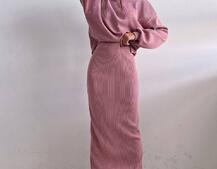 Костюм із теплого трикотажу-рубчика: светр + спідниця Костюм із теплого трикотажу-рубчика: светр + спідниця | PUSHKA SHOP