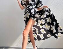 Сукня міді  із запахом та об'ємними рукавами Сукня міді  із запахом та об'ємними рукавами | PUSHKA SHOP