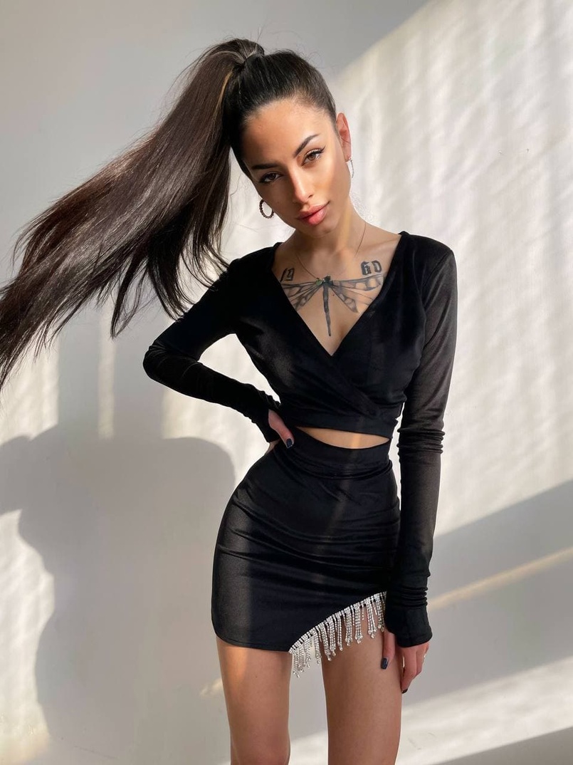 Оксамитовий комплект, декорований бахромою зі страз Оксамитовий комплект, декорований бахромою зі страз | PUSHKA SHOP