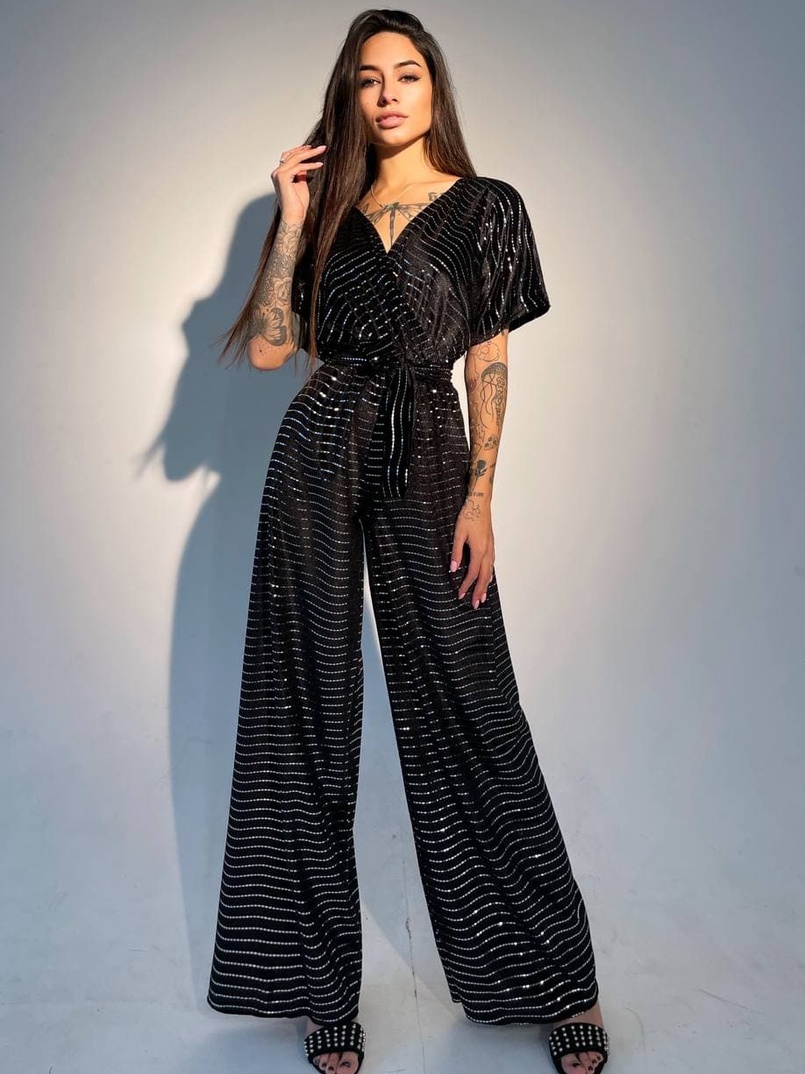 Бархатный комбинезон с голографическими блестками  Бархатный комбинезон с голографическими блестками  | PUSHKA SHOP