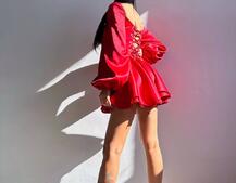 Атласна корсетна сукня з пишною подвійною спідницею та об‘ємними рукавами Атласна корсетна сукня з пишною подвійною спідницею та об‘ємними рукавами | PUSHKA SHOP