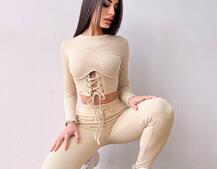 Трикотажний комплект: корсетний топ + легінси Трикотажний комплект: корсетний топ + легінси | PUSHKA SHOP