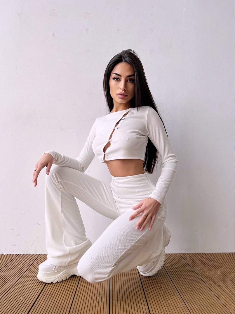 Комплект : штани кльош і топ на ґудзиках   Комплект : штани кльош і топ на ґудзиках   | PUSHKA SHOP