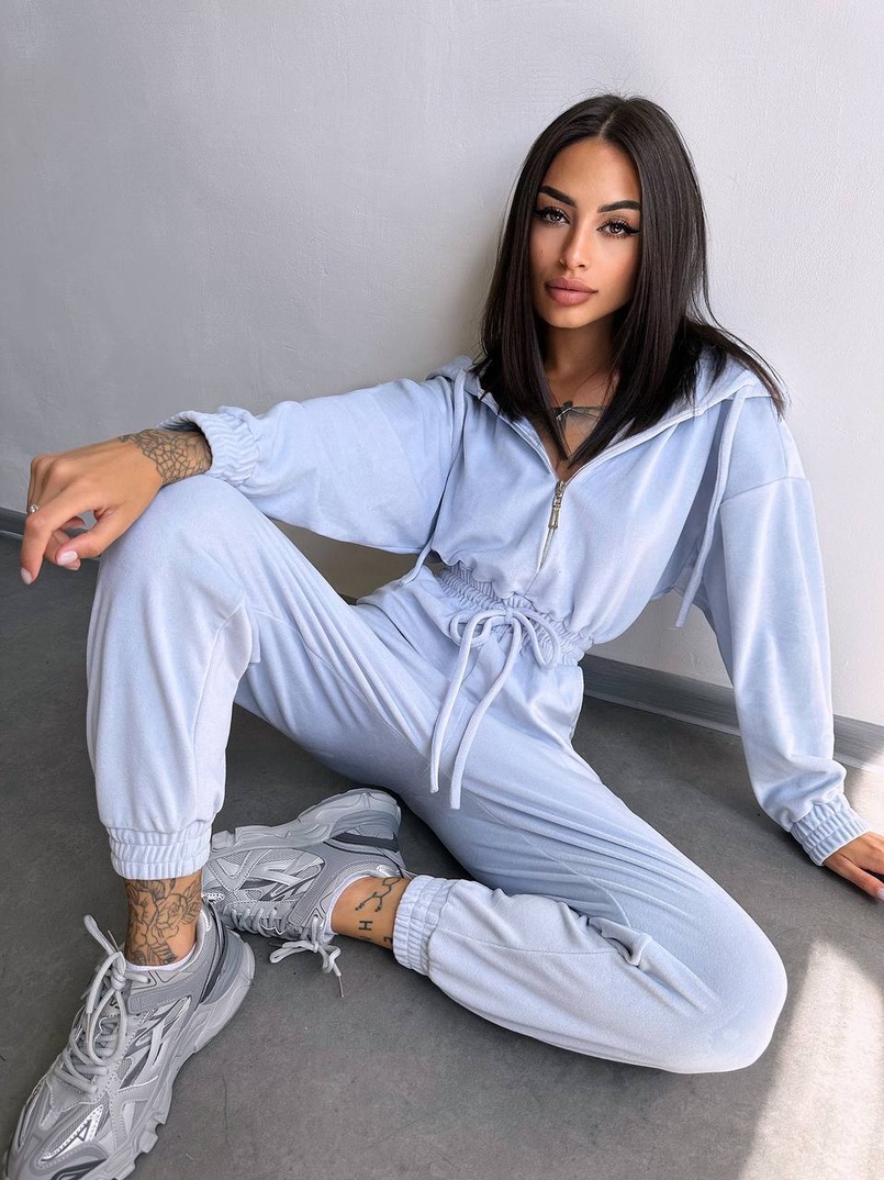 Велюровий комбінезон   Велюровий комбінезон   | PUSHKA SHOP