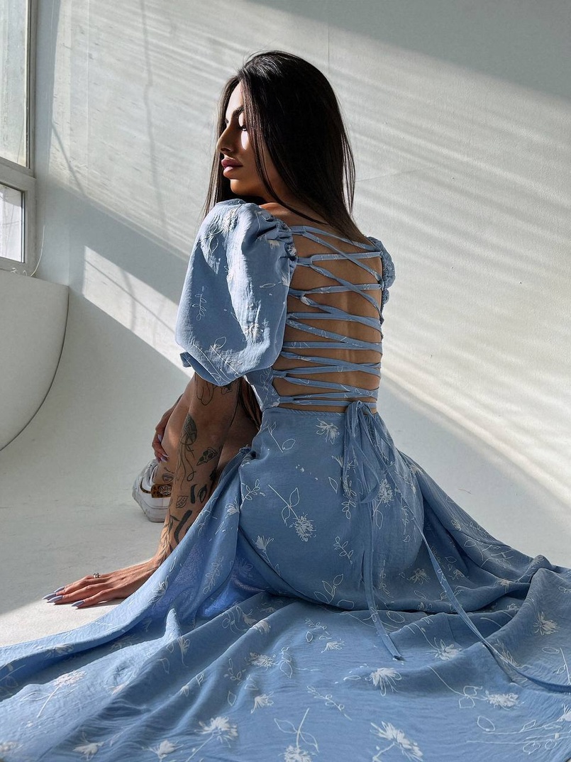 Платье миди со шнуровкой на спинке  | PUSHKA SHOP