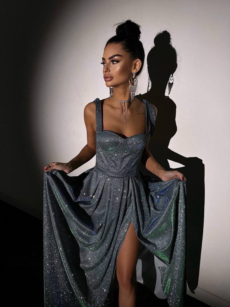 ✨Блискуча сукня максі з чашечками ✨ ✨Блискуча сукня максі з чашечками ✨ | PUSHKA SHOP