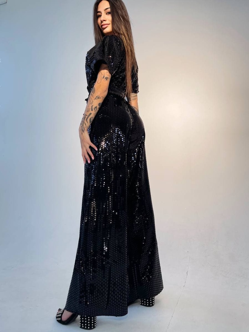 Бархатный комбинезон с голографическими блестками Бархатный комбинезон с голографическими блестками | PUSHKA SHOP