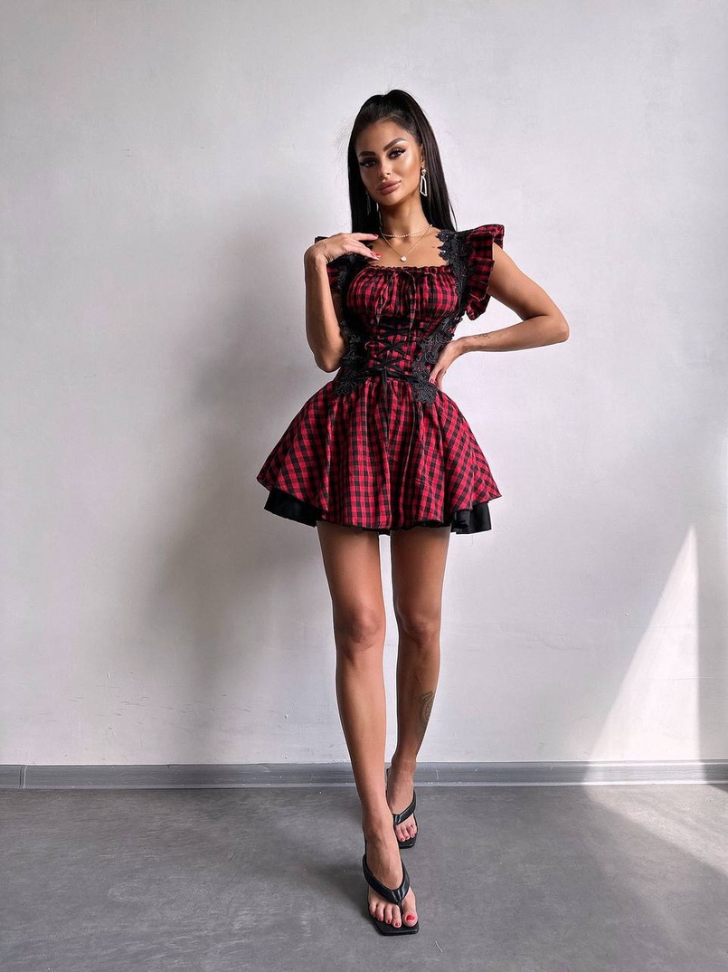 Сукня в клітинку декорована мереживом  Сукня в клітинку декорована мереживом  | PUSHKA SHOP