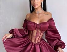 Атласна сукня з обʼємними рукавами та мереживом Атласна сукня з обʼємними рукавами та мереживом | PUSHKA SHOP