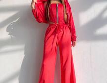 Велюровий комплект трійка: кофта + корсет на блискавці+ штани Велюровий комплект трійка: кофта + корсет на блискавці+ штани | PUSHKA SHOP