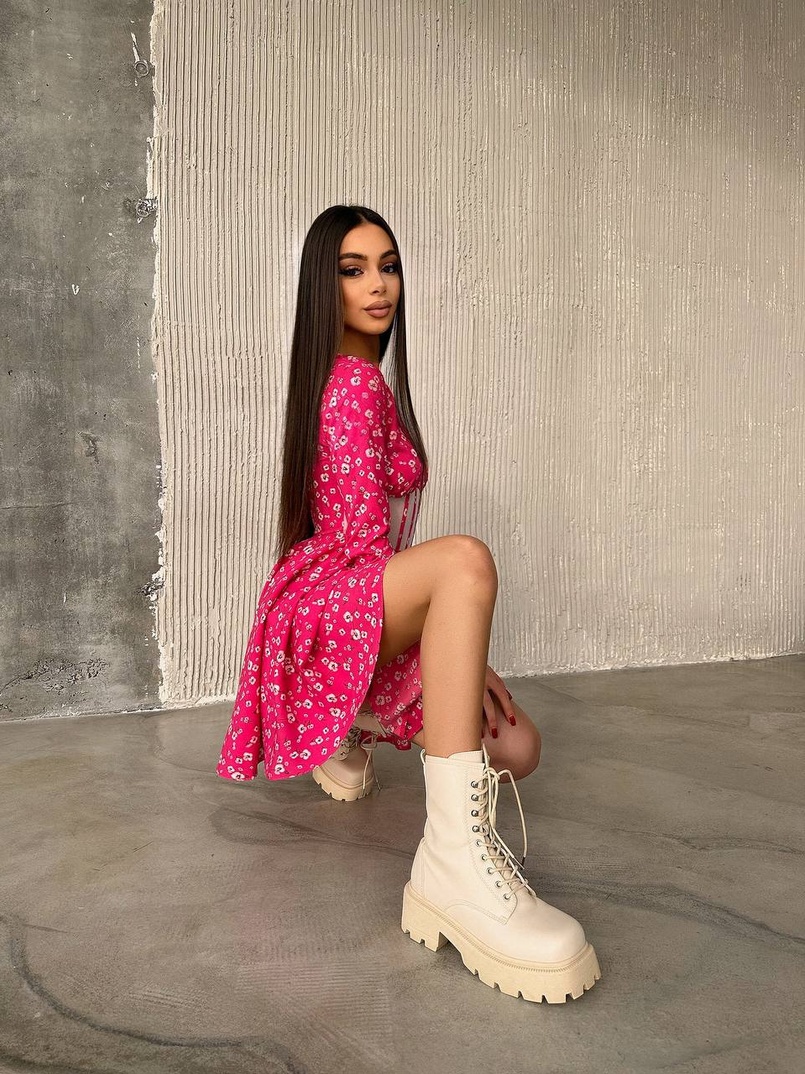 Приталена сукня з корсетною вставкою та спідницею-сонцем Приталена сукня з корсетною вставкою та спідницею-сонцем | PUSHKA SHOP