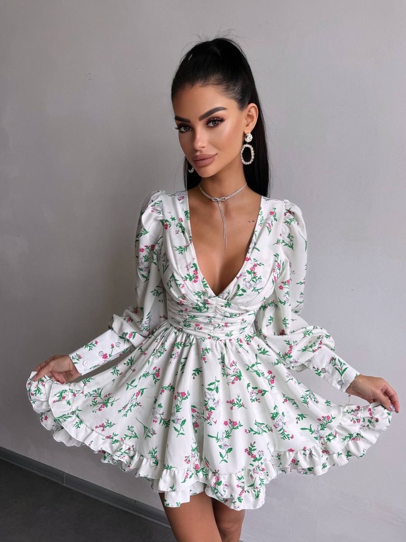 Сукня міні з пишною спідницею та драпіруванням на талії Сукня міні з пишною спідницею та драпіруванням на талії | PUSHKA SHOP