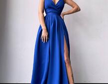 Сукня максі на тонких бретелях з розрізом на спідниці  Сукня максі на тонких бретелях з розрізом на спідниці  | PUSHKA SHOP