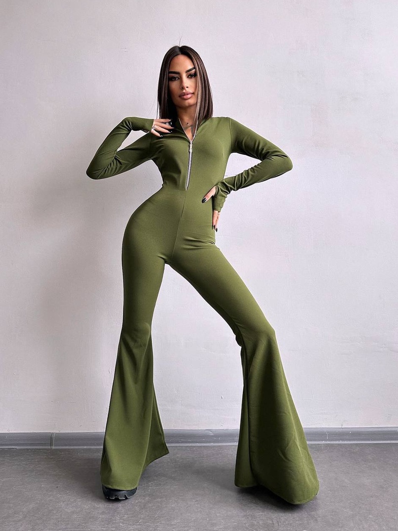 Комбінезон із брюками-кльош Комбінезон із брюками-кльош | PUSHKA SHOP