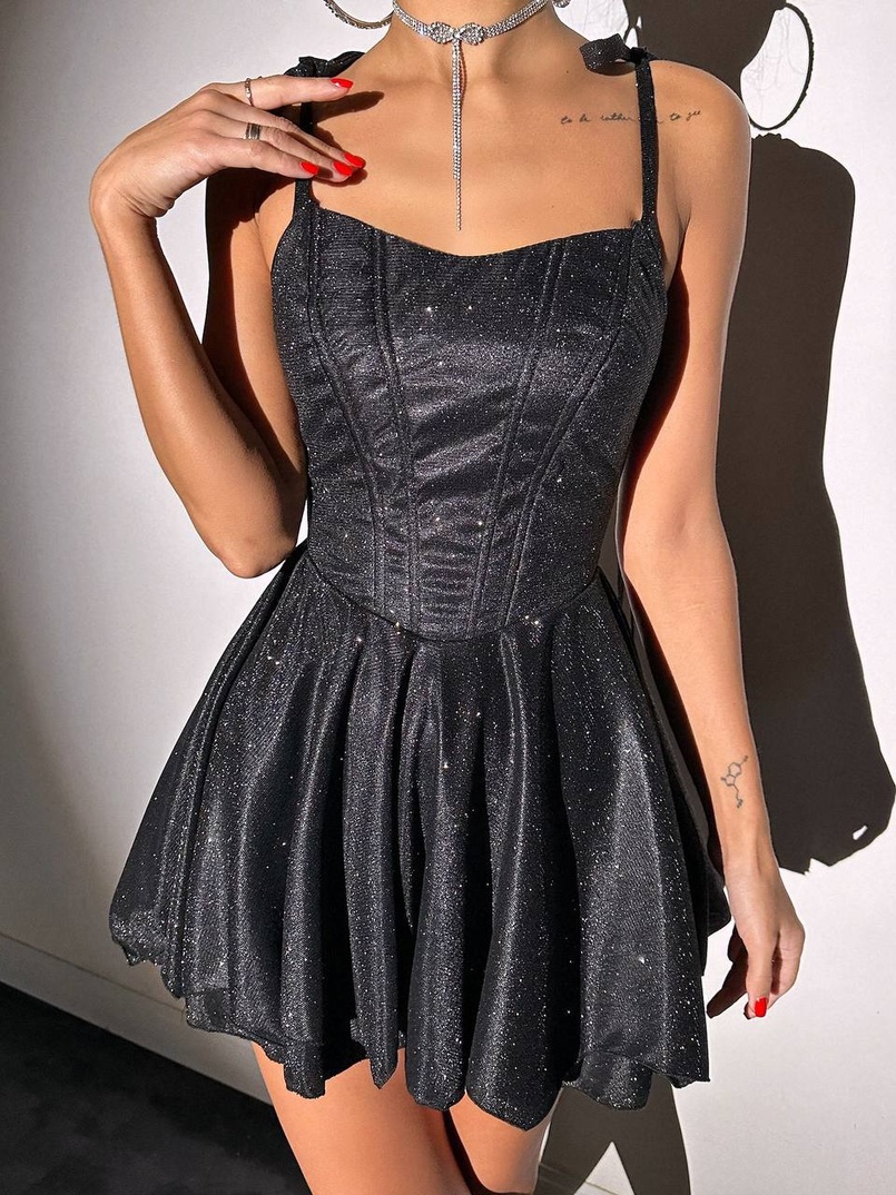 Блискуча корсетна сукня з пишною подвійною спідницею Блискуча корсетна сукня з пишною подвійною спідницею | PUSHKA SHOP