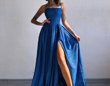 Сяюча сукня максі  зі шнурівкою на спинці Сяюча сукня максі  зі шнурівкою на спинці | PUSHKA SHOP