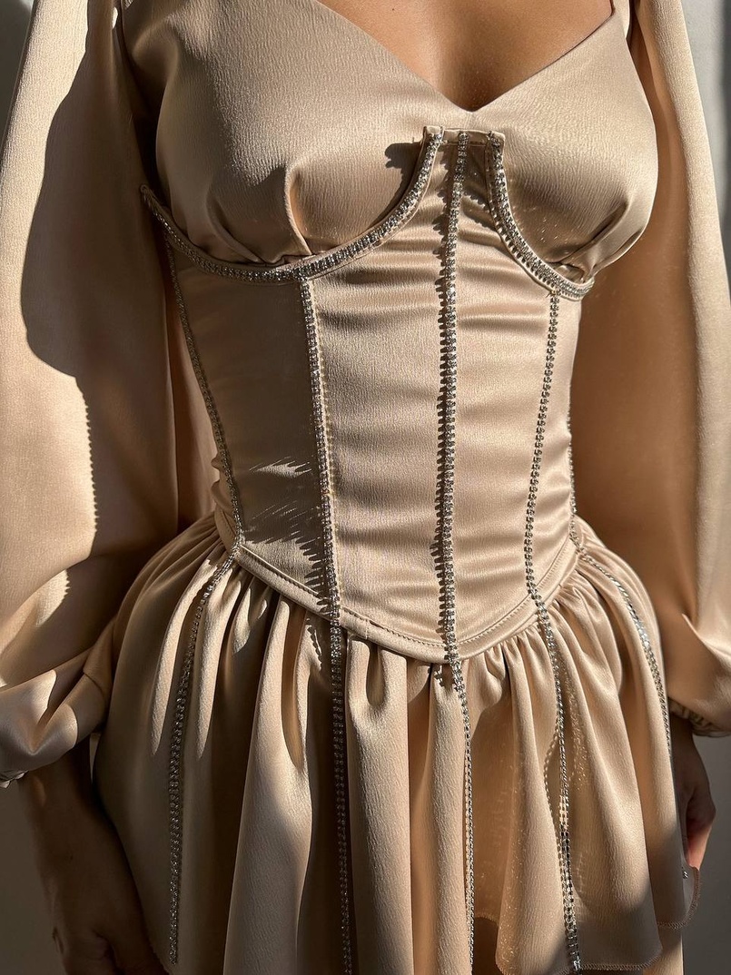 Комплект: сукня з подвійною спідницею + корсет, декорований стразами    Комплект: сукня з подвійною спідницею + корсет, декорований стразами    | PUSHKA SHOP