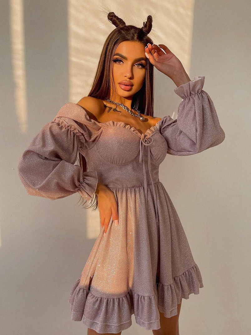 Блискуча сукня з оборками та чашками з ефектом push up Блискуча сукня з оборками та чашками з ефектом push up | PUSHKA SHOP