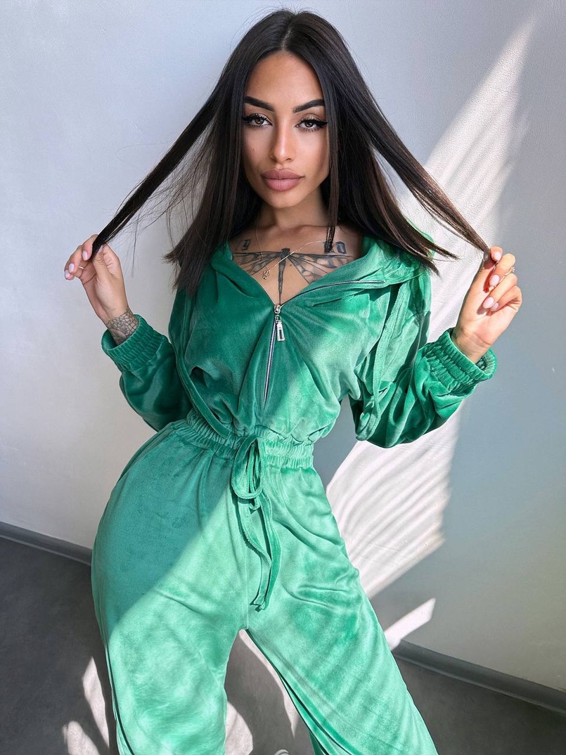 Велюровий комбінезон   Велюровий комбінезон   | PUSHKA SHOP