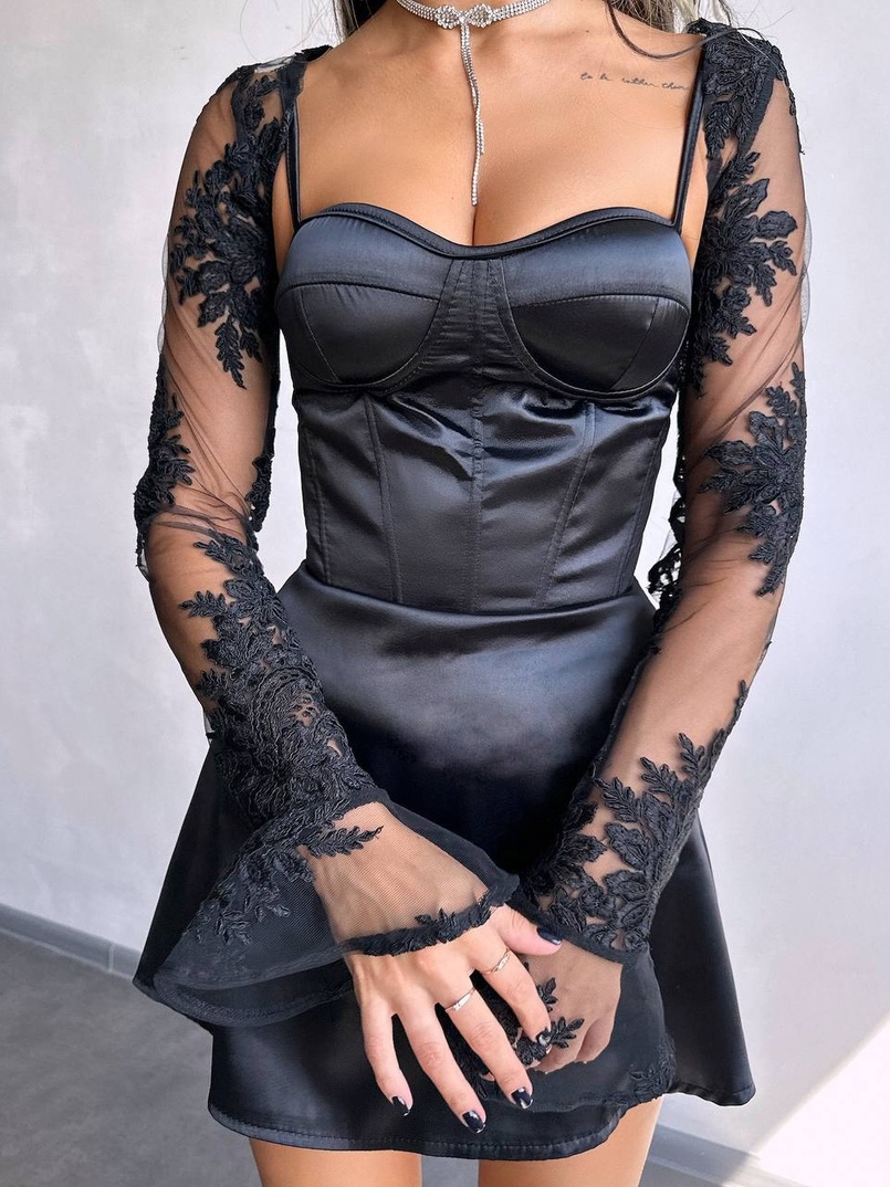 Атласна корсетна сукня-бюстьє + мереживне болеро Атласна корсетна сукня-бюстьє + мереживне болеро | PUSHKA SHOP