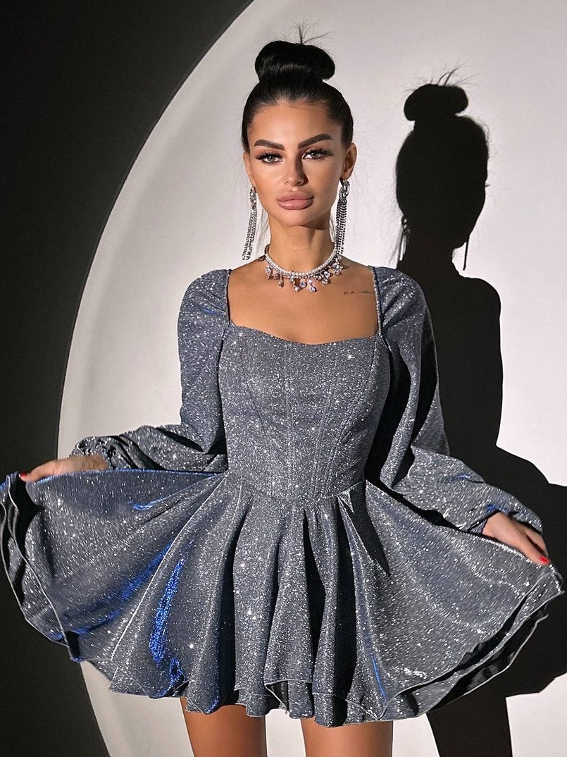 Сяюча корсетна сукня з пишною подвійною спідницею та об‘ємними рукавами | PUSHKA SHOP