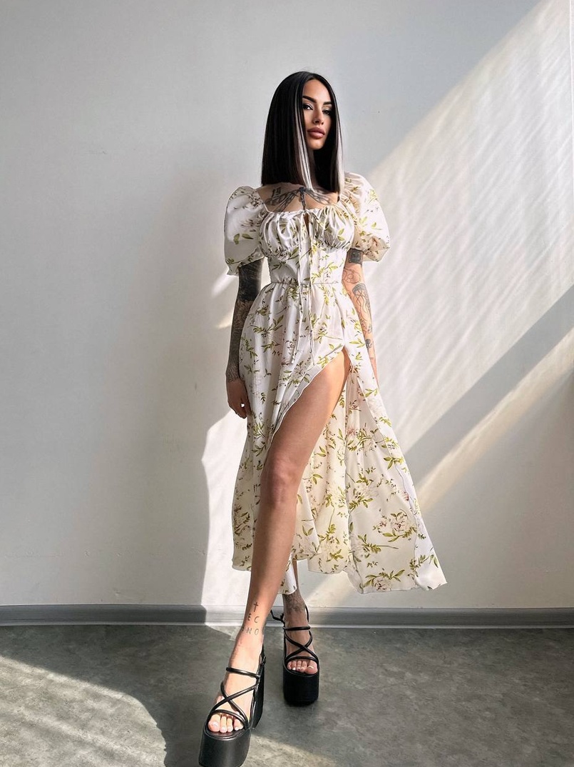 Сукня- міді  з квітковим принтом Сукня- міді  з квітковим принтом | PUSHKA SHOP