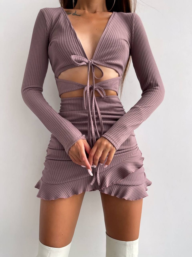 Трикотажна сукня з присбореною спідницею Трикотажна сукня з присбореною спідницею | PUSHKA SHOP