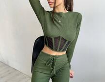 Трикотажний комплект: корсетний топ + легінси Трикотажний комплект: корсетний топ + легінси | PUSHKA SHOP