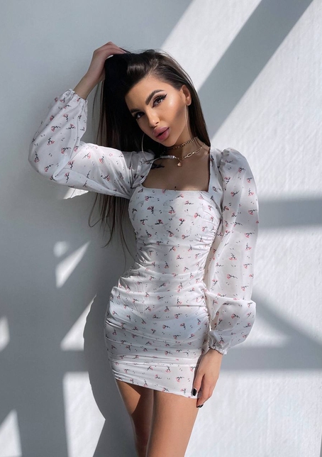 Квіткова сукня зі збіркою з боків  | PUSHKA SHOP